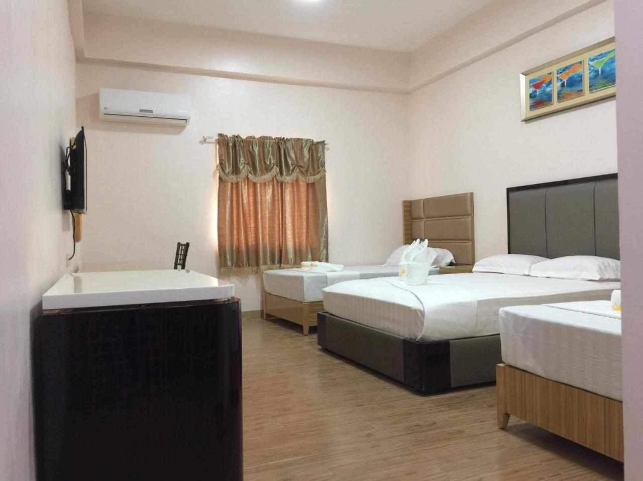 Meaco Royal Hotel - Lipa Lipa City Kültér fotó
