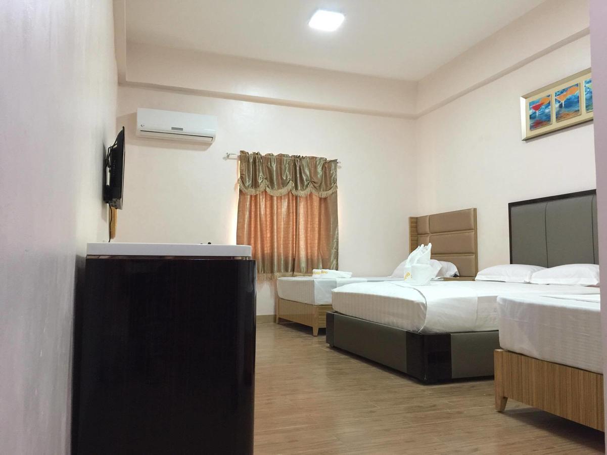Meaco Royal Hotel - Lipa Lipa City Kültér fotó