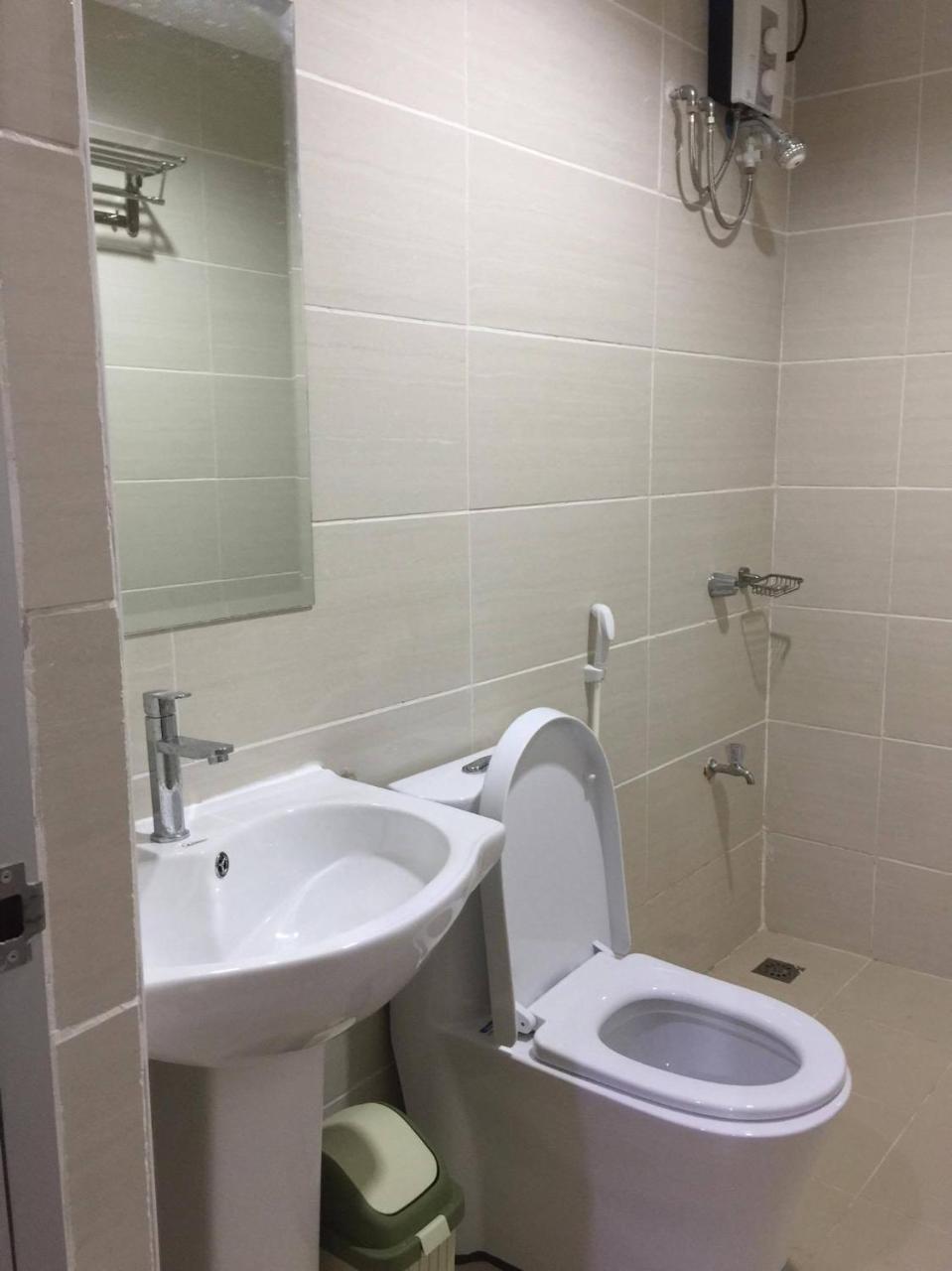 Meaco Royal Hotel - Lipa Lipa City Kültér fotó